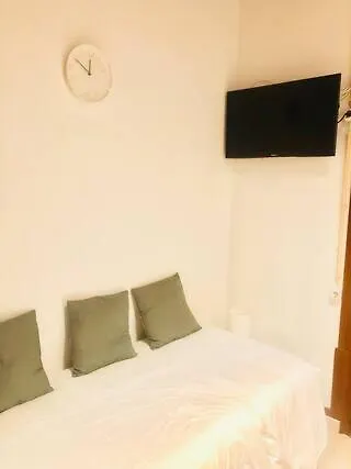 Private 103 In Da Fonte Albergue